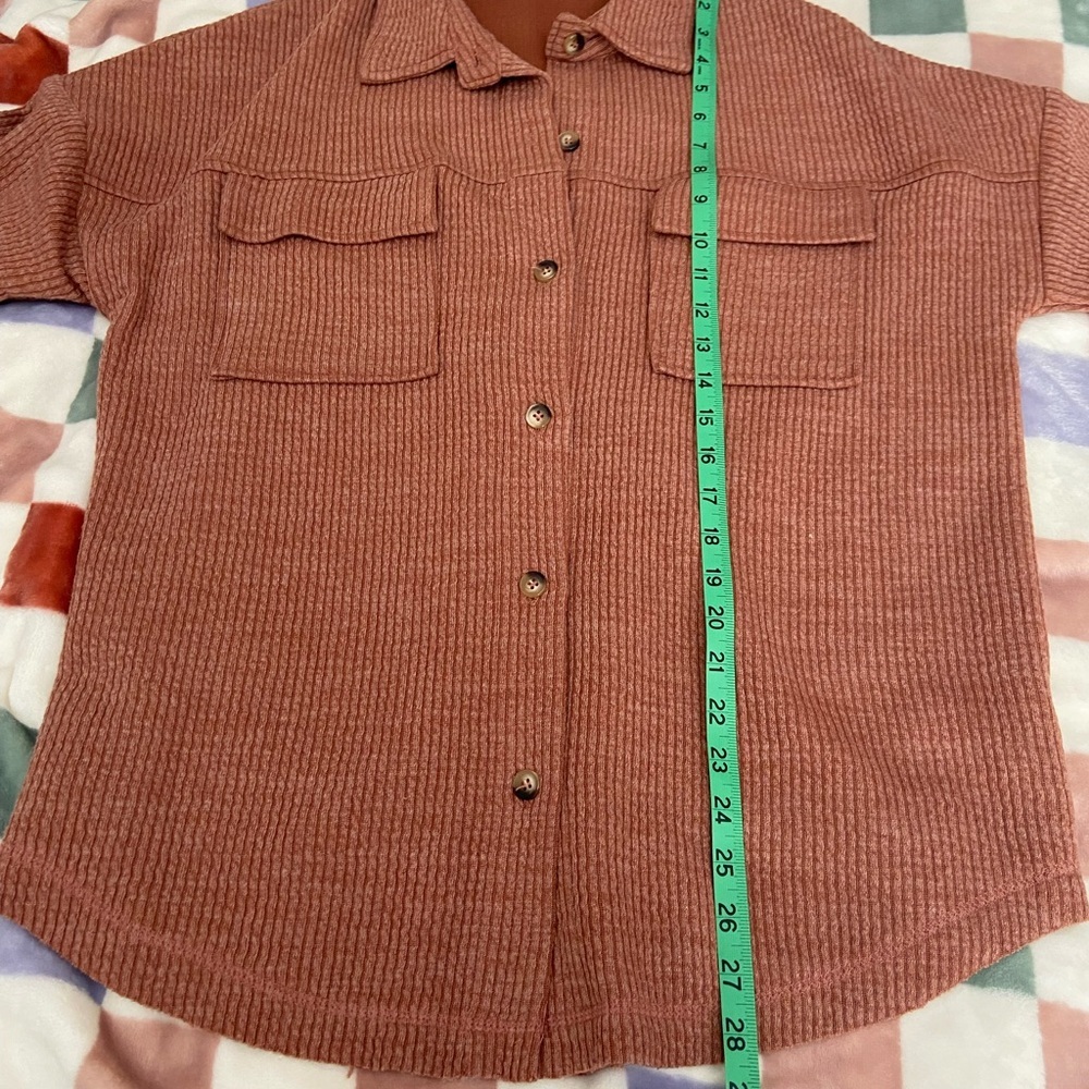 Ribbed Button-Up Shirt in brown/tan - Picture 6 of 6